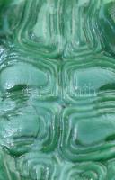 Bohémia, malachit üveg teknős bonbonier, Terv: Artur Pleva, h: 12 cm, fedője nélkül, jelzés nélkül