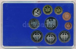 NSZK 1980F 1pf-5M (10xklf) forgalmi sor műanyag dísztokban T:PP patina
FRG 1980F 1 Pfennig - 5 Mark...