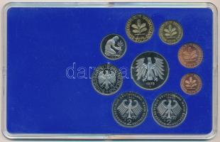 NSZK 1975F 1pf-5M (9xklf) forgalmi sor műanyag dísztokban T:PP
FRG 1975F 1 Pfennig - 5 Mark (9xdiff...