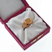 2006. "Újpestért Díj" kétoldalas bronz emlékplakett, névre szóló gravírozással (97mm) dísz...