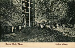 Ocnele Mari (Valcea), Interiorul Salinelor / salt mine interior, industrial railway (small tear)