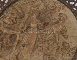 A säckingeni trombitás 2 db romantikus jelenetet ábrázoló öntöttvas fali dísztál. Áttört, plasztikus...