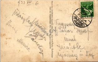 1933 Salzburg, cserkészek zenekara, háttérben a vár / boy scouts' music band, castle in the bac...