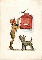 Cserkész művészlap postaládával és kutyával. Márton L.-féle Cserkészlevelezőlapok Kiadóhivatala kiadása / Hungarian boy scout art postcard with mailbox and dog s: Márton L. (lyuk / pinhole)