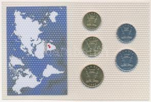 Zambia 1992. 25n - 10K (5xklf) "A világ pénzérméi" vákuum csomagolt forgalmi érme összeáll...