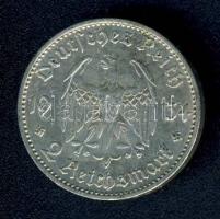 Német 3. Birodalom 1934D 2M Ag "Garnisonkirche" dátummal T:3 kis ph