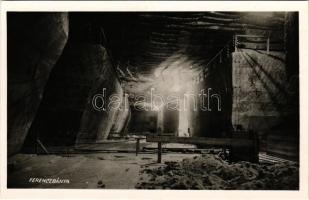 Aknaszlatina, Slatinské Doly, Szolotvino, Solotvyno (Máramaros); Ferencbánya, belső. Knoll foto / salt mine, interior