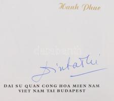 1971, Dél-Vietnám magyarországi nagykövetének aláírása egy újévi üdvözlőlapon