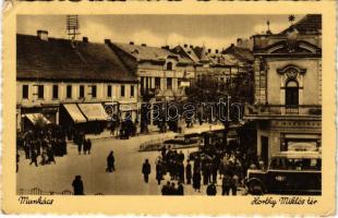 1939 Munkács, Mukacheve, Mukacevo; Horthy Miklós tér, üzletek, autóbusz / square, shops, autobus (EK)