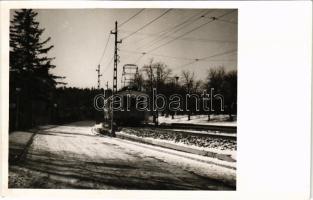 Budapest XII. Széchenyihegy, fogaskerekű vasút télen. photo