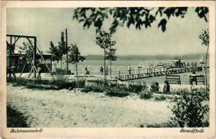 1940 Zamárdi, Balatonzamárdi; strandfürdő