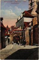 1917 Nagyszeben, Hermannstadt, Sibiu; Pempflingergasse / Strada Pempflinger / Pempflinger utca. Karl Engber kiadása / street view (kis szakadás / small tear)