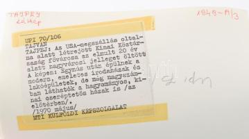 cca 1970 Tajpej, Tajvan, 4 db sajtófotó, MTI Külföldi Képszolgálat, a hátoldalon feliratozva, vegyes...