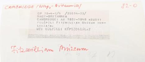 cca 1975-1980 Cambridge, Nagy-Britannia, 6 db sajtófotó, MTI Külföldi Képszolgálat, a hátoldalon fel...