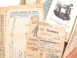 cca 1900-1940 Nagy reklám tétel, főleg fejléces számlák, reklám nyomtatványok, levélpapírok kb 70 db