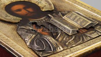 Ikon - Pantokrátor Krisztus. Tojástempera, fa, ezüst (Ag) okláddal. 1898-1914, Moszkva, AC mesterjeg...