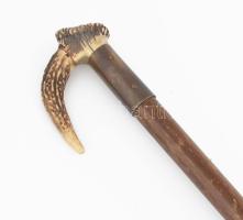 Régi sétabot, agancs fogóval, h: 88 cm