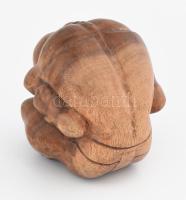 Faragott keleti szobor, m: 16 cm