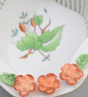 Herendi 2 darab tálka, 2. oszt. jelzéssel, egyiken pattanás, h: 15 cm alatt