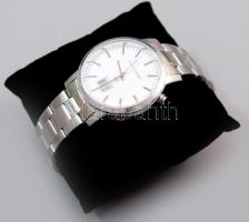 Pierre Chaubert karóra, kvarc, leírással, dobozában