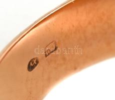 Arany (Au) 14 gyűrű kő berakással, jelzett, méret: 61, bruttó: 10 g