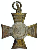 1923. "II. osztályú Legénységi Szolgálati Jel" bronz kitüntetés mellszalag nélkül T:XF,VF Hungary 1923. "Distinction for Long Service for the Soldiers, 2nd Class" bronze decoration without ribbon C:XF,VF NMK 356.