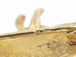 Arany (Au) 14K vaddisznó bross, jelzett, 3,1×1,8 cm, bruttó: 9,2 g