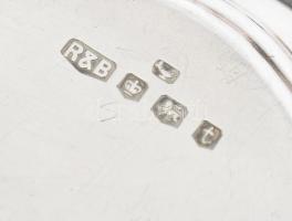 Ezüst(Ag) angol koronás tálka, jelzett, d: 9 cm, nettó: 45,6 g