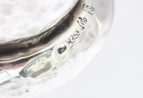 Ezüst(Ag) kalapált vázapár, jelzett, m: 12,5 cm, nettó: 97,3 g