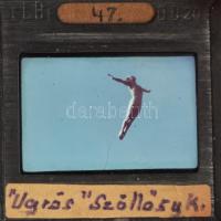 Szöllősy Kálmán (1887-1976): Ugrás, Agfacolor diapozitív, 2×3 cm