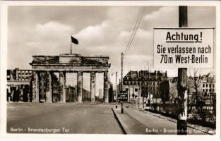 Berlin, Brandenburger Tor, Achtung! Sie verlassen nach 70 m West-Berlin / You are now leaving British sector, Cold War era