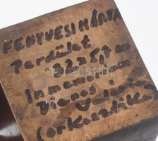 Fenyvesi Márta (1956 - ): Perdület. In memoriam Dienes Valéria. Orkesztika. Bronz. Jelzett. 32 cm