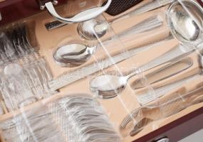 Bachmayer 84 részes evőeszköz- és szervírozó készlet, újszerű állapotban, fiókos bőröndben, leírássa...