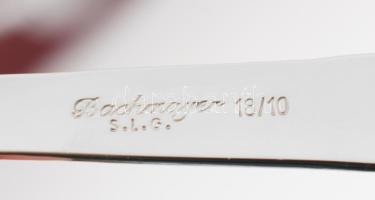 Bachmayer 84 részes evőeszköz- és szervírozó készlet, újszerű állapotban, fiókos bőröndben, leírássa...