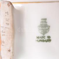 Zsolnay Kassa képes kulacs. Matricás, jelzett, kis kopással, fa dugóval 15 cm