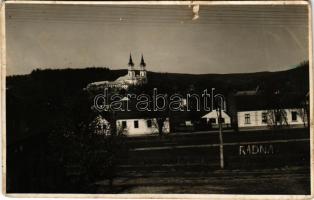 Máriaradna, Mária-Radna, Radna (Lippa, Lipova); vasúti sínek és templom / railway tracks and church. Boros Fotograf, photo (fl)