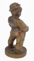 Ismeretlen szobrász: Fiú díszmagyarban. Bronz szobor, m: 18 cm