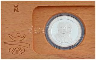 Spanyolország 1990. 2000P Ag "Nyári Olimpia 1992 Barcelona - Futás" fa dísztokban, tanúsít...