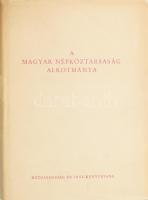 Beér János - Kovács István: A Magyar Népköztársaság alkotmánya. Kádár Jánosnak DEDIKÁLT! Bp., 1959, Közgazdasági és Jogi Könyvkiadó. Kiadói egészvászon kötés, papír védőborítóval, kissé kopottas állapotban.