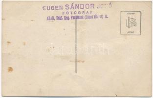 Arad, Eugen Sándor Jenő fényképész trükkfotója levágott fejű gyerekekkel / trick photo with severed ...