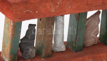 Nagy Sándor (1923-2017): Három idol. Faragott és vésett kő, fa és vas applikációban, jelzés nélkül, ...