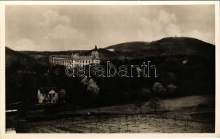 Budapest II. Manréza férfi lelkigyakorlatos ház. Labanc utca 57.