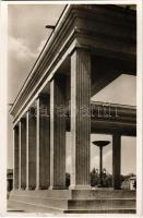 München, Ehrentempel auf dem Königlichen Platz. Architekt Paul Ludwig Troost