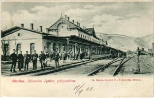 1902 Ruttka, Vrútky; Pályaudvar, vasútállomás, vonat. Sochán P. kiadása / railway station, train (EK)