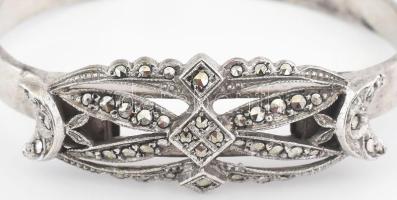 Ezüst (Ag) karkötő, jelzett, markazit kövekkel, bruttó 20g