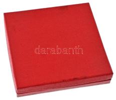 DN "A kerületért végzett munkája elismeréséül. I. Kerületi Tanács VB." kétoldalas bronz em...