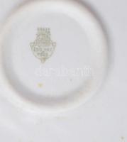 Zsolnay köretes tál. cca 1930, matricás nefelejcs mintával, jelzett, kopással, d: 21,5 cm, m: 7,5 cm