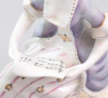 Éneklő. Hollóházi barokk nő porcelán figura, jelzett, kézzel festett, hibátlan, m: 23,5 cm