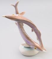 Hollóházi vizapár. Jelzett, kis kopással, m: 23 cm