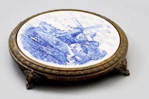 Antik holland tortatál, alpakka szerelékkel, kivehető fajansz betéttel, d: 38 cm